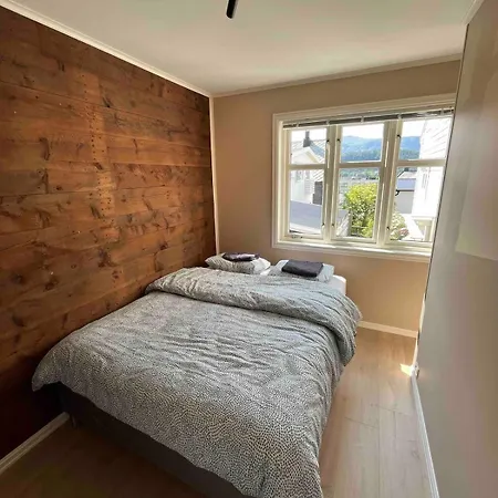 Apartment In The Heart Of *